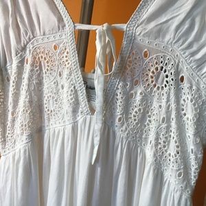 Lundi sundress white s/xs lots of crochet details